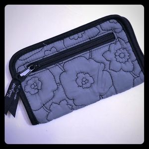 Thirty one soft wallet. NWOT